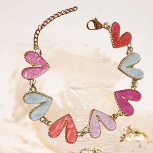 🌙 B36-J011 -  18K Golden Plated Alloy Heart Charm Bracelet